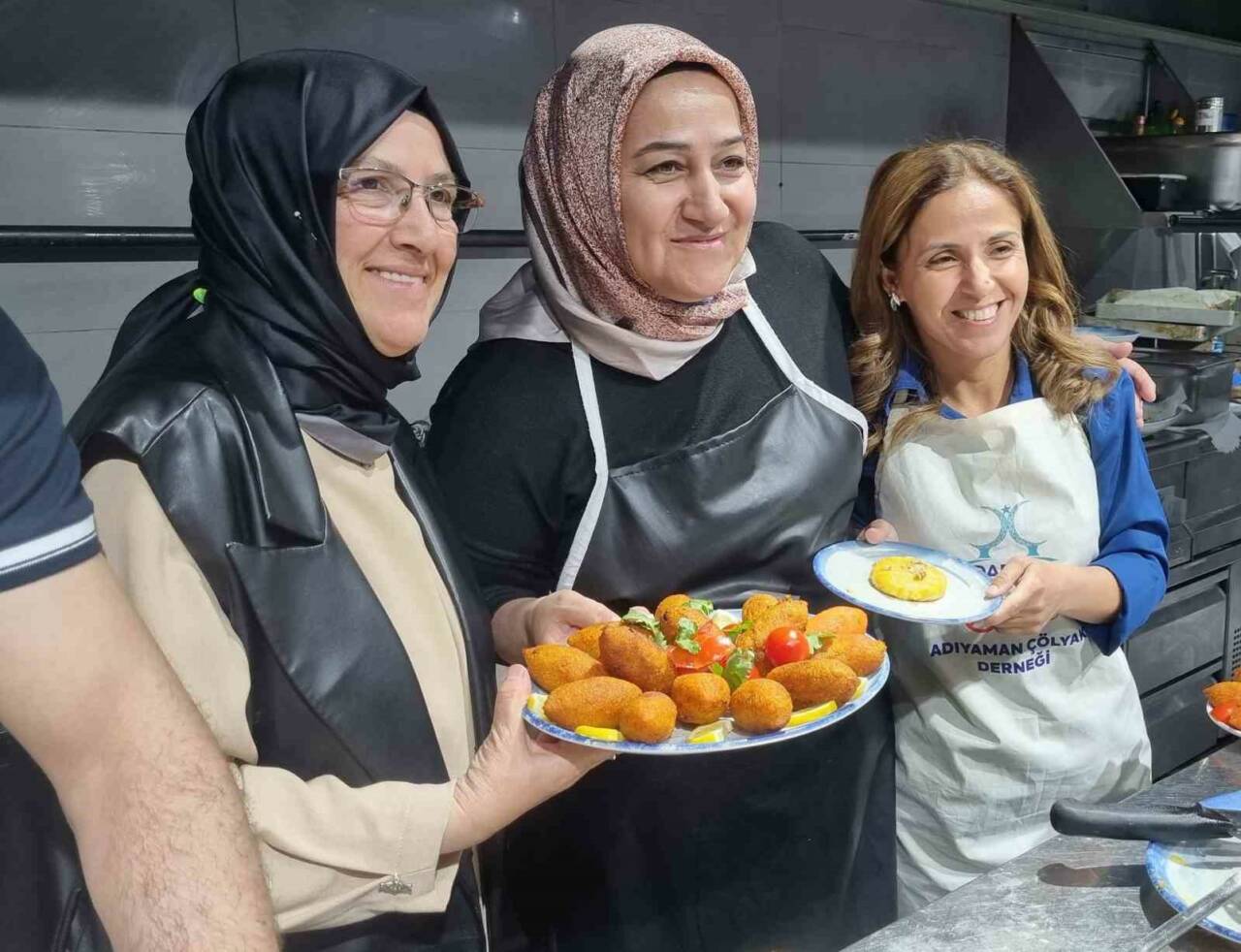 Kocaeli’nin Darıca ilçesinde düzenlenen Ulusal Glutensiz Yemek Yarışması’nda Adıyaman birinci