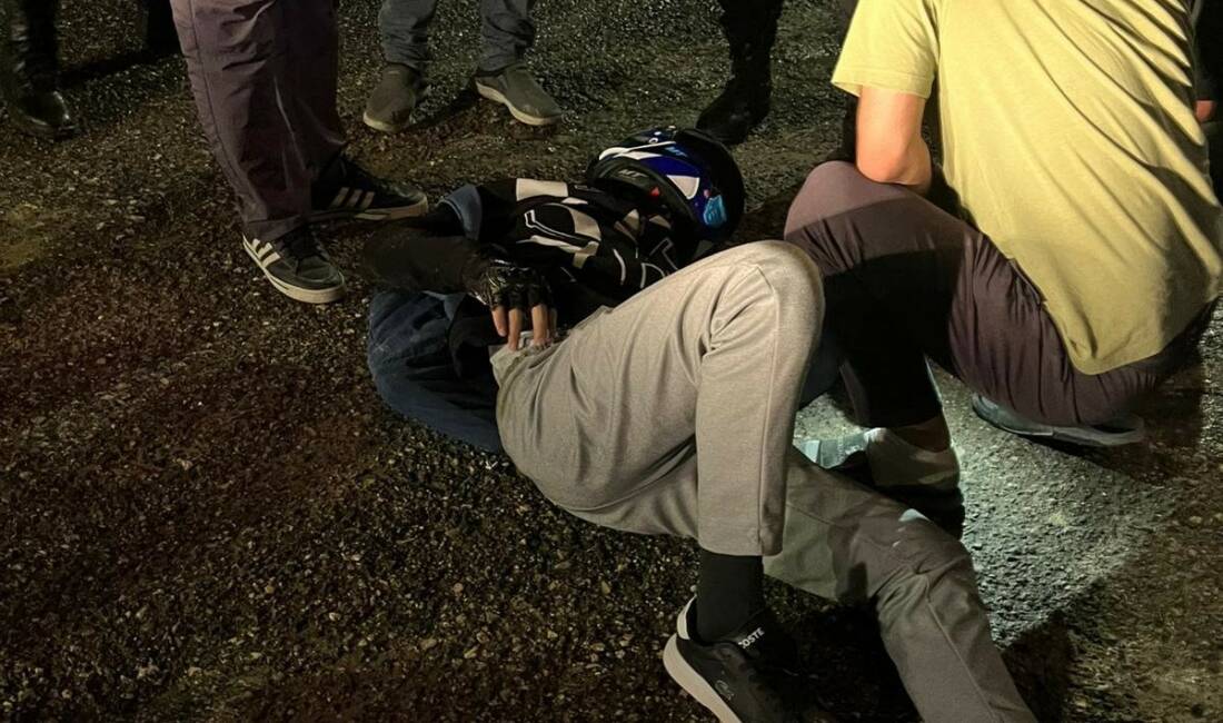 Adıyaman’da seyir halinde olduğu sırada çukura giren motosikletin devrilmesi sonucu