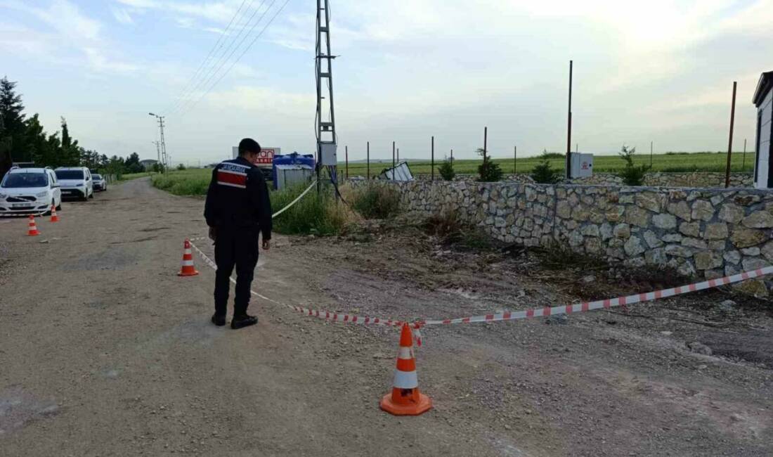 Adıyaman’da iki grup arasında çıkan silahlı kavgada 3 kişi yaralandı.
