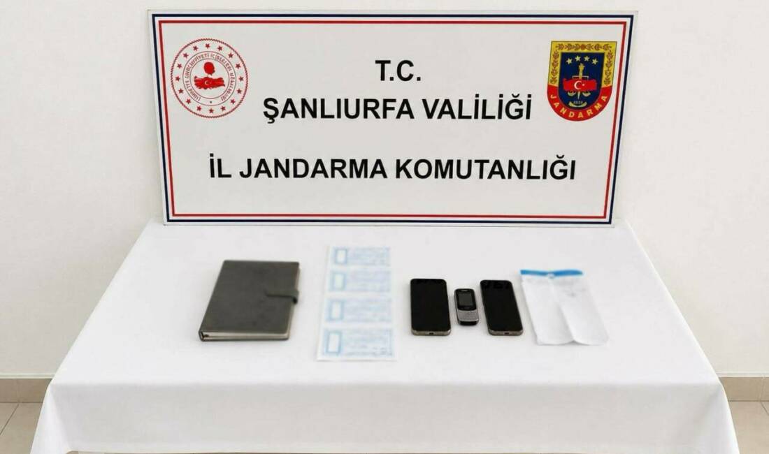 Ceylanpınar’da tefecilik operasyonu:3 gözaltı Şanlıurfa’nın Ceylanpınar ilçesinde jandarma ekiplerinin düzenlediği tefecilik operasyonunda 3 kişi