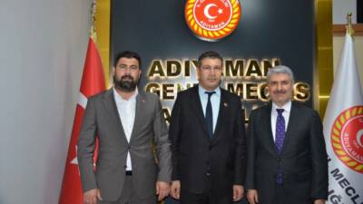 Besni Belediye Başkanı Reşit Alkan ile Kesmetepe Belediye Başkanı İbrahim