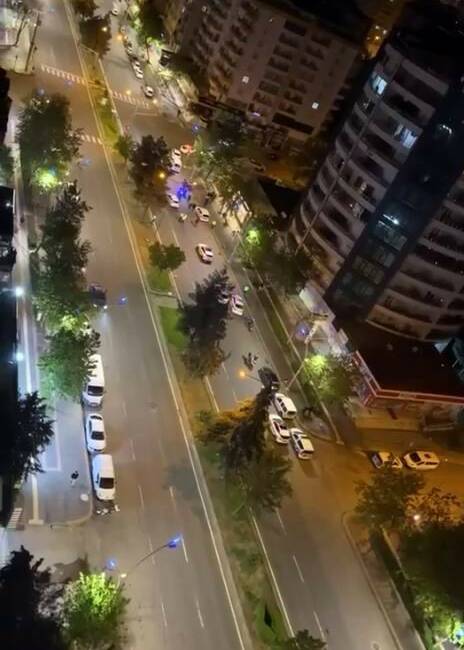 Diyarbakır’da alkol alarak araç kullanan baba ve oğlu, polis tarafından