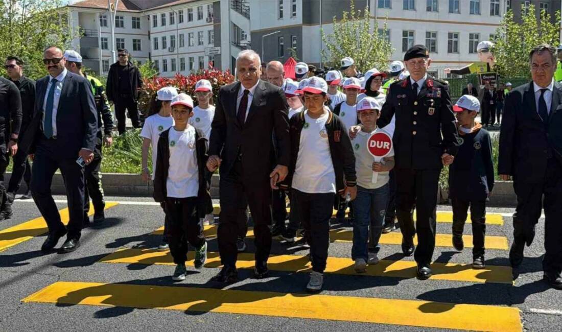 Diyarbakır'da bu yılki Trafik Haftası etkinlikleri, trafik bilincini artırmak amacıyla