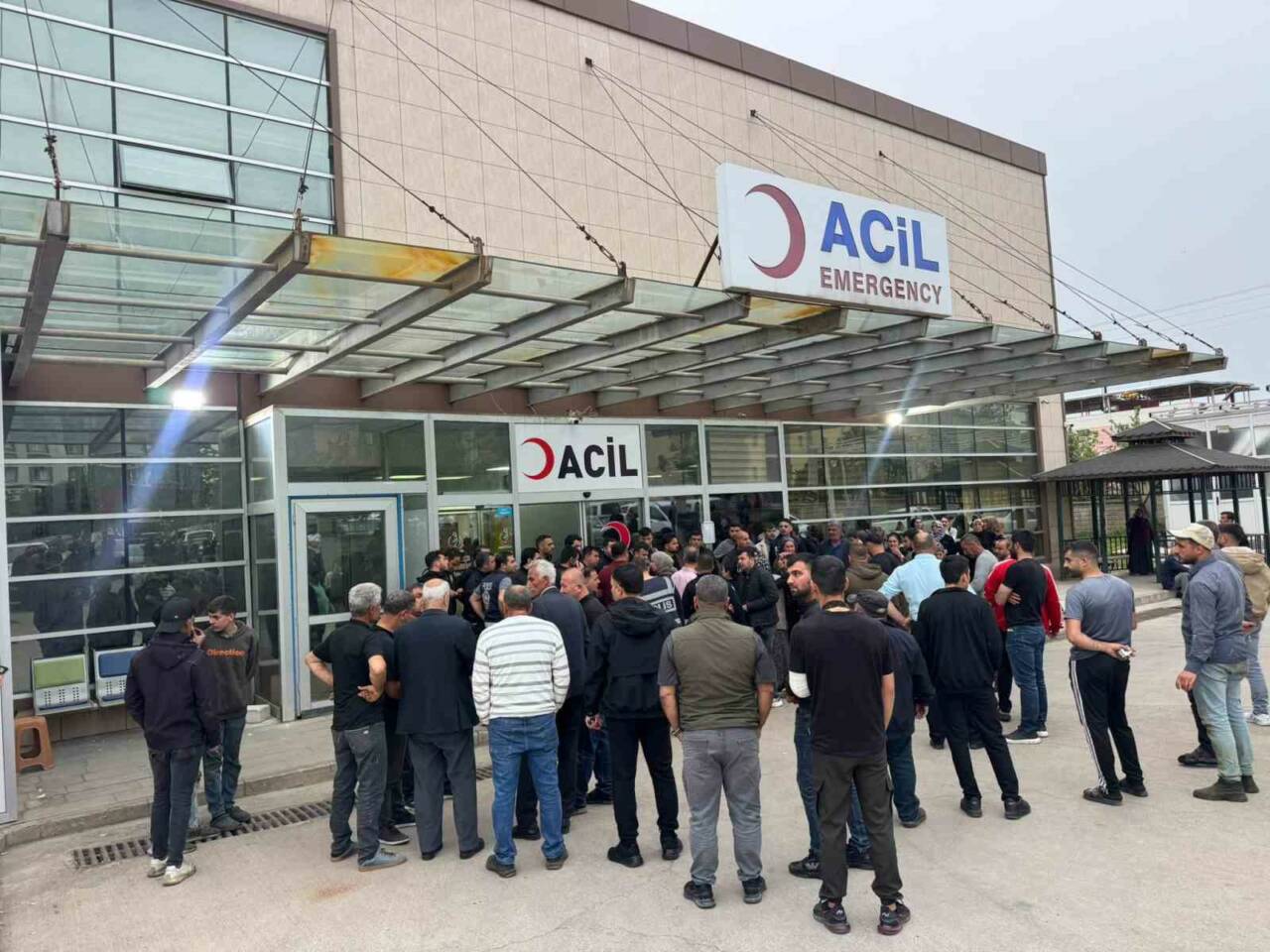 Şanlıurfa’nın Halfeti ilçesinde evinde silahlı saldırıya uğrayan bir kişi hayatını