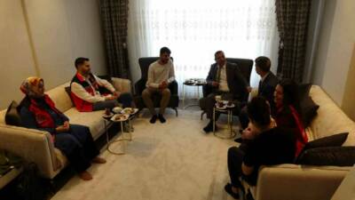Gaziantep’te "Evlenecek Gençlerin Desteklenmesi Projesi" ile evlenerek yuvalarını kuran Ömer