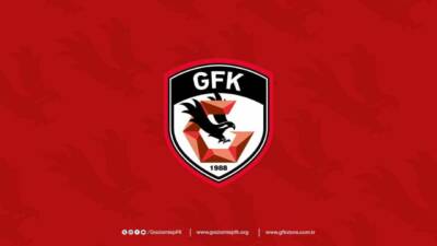 FIFA tarafından 3 dönem transfer yasağı cezası alan Gaziantep FK’nın