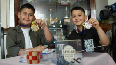 Gaziantep'ten iki kardeş, Amerika Matematik Olimpiyatları'nda kazandıkları başarılarla uluslararası finallere