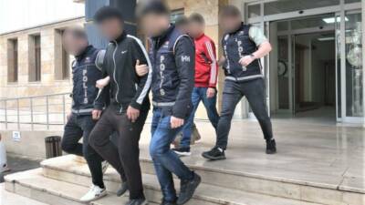 Batman’da malzeme çalmak için bir inşaat alanına giren 2 şüpheli,