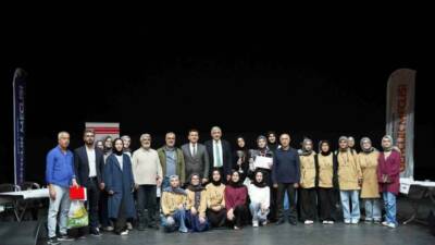 Adıyaman Kahta Belediyesi’nin katkılarıyla, Gençlik Meclisi tarafından düzenlenen liseler arası