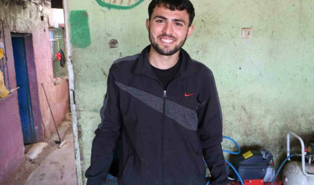 Kurban Bayramı yaklaşırken kasaplar, her yıl yaşanan yaralanmalara karşı kesicileri