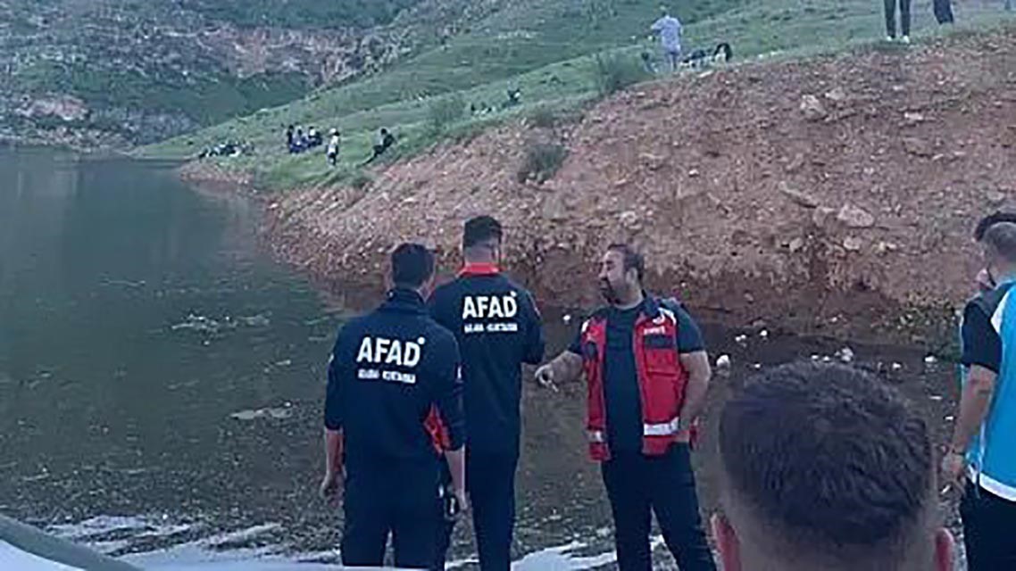 Siirt’te Milli Parklar Tahtı Mendik mevkiinde kayalıklardan düşen şahıs hayatını