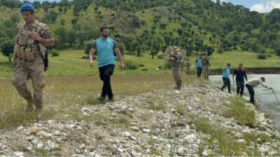 Muş’ta dereye kapılarak kaybolan 61 yaşındaki Gülsime Yıldız’ı arama çalışmaları