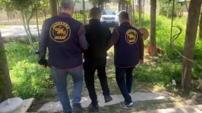 Gaziantep’te kesinleşmiş 40 yıl cezayla aranan ve kardeşinin kimliğini kullandığı