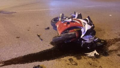 Adıyaman’da otomobil ile motosikletin çarpışması sonucu 1 kişi yaralandı.