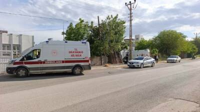 Adıyaman’da motosikletin yayaya çarpması sonucu 2 kişi yaralandı.