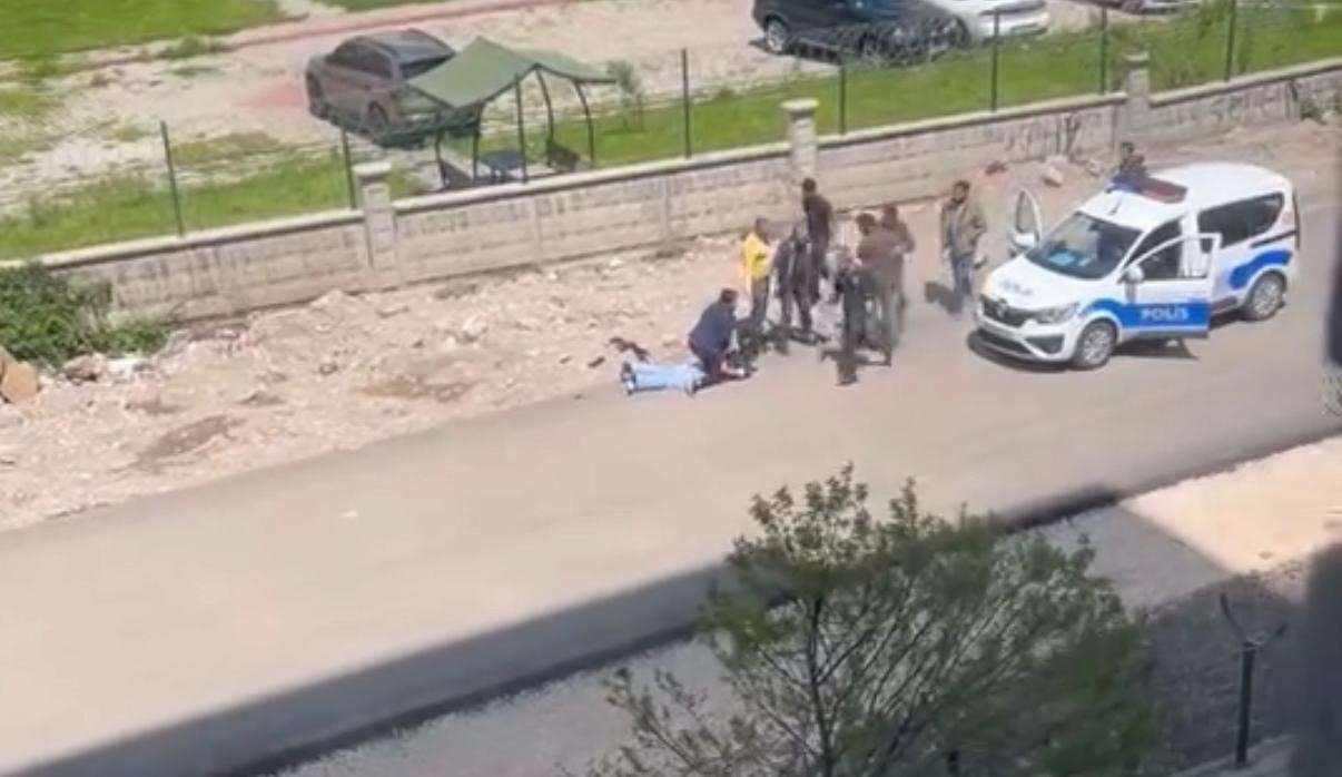 Diyarbakır’ın merkez Yenişehir ilçesinde okul çevresinde peş peşe silahla ateş