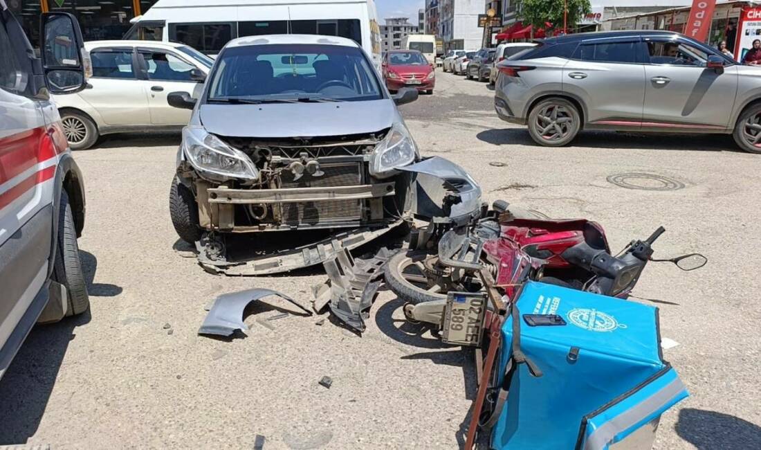 Adıyaman’da otomobil ile motosikletin çarpışması sonucu meydana gelen trafik kazasında