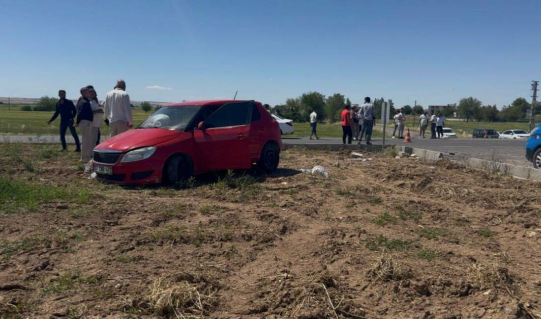 Şanlıurfa’da trafik kazası: 2 yaralı Şanlıurfa’nın Suruç ilçesi çevreyolunda meydana gelen trafik kazasında 2 kişi