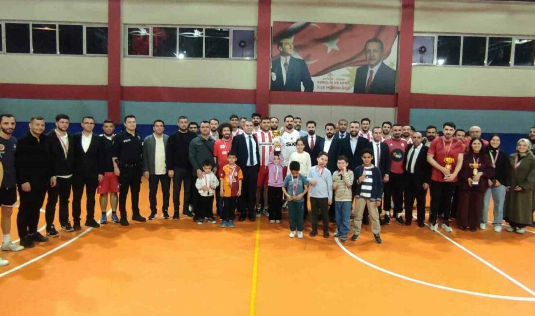 Batman'ın Sason ilçesinde düzenlenen voleybol halk turnuvasında Kültür ve Turizm