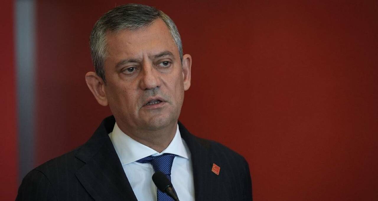 Özgür Özel, 110 milletvekilinin oyuyla Cumhuriyet Halk Partisi’nin (CHP) grup