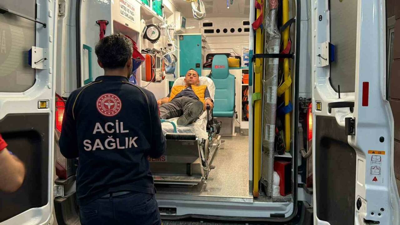 Adıyaman’da zihinsel engelli bir genç darp edilerek yaralandı.