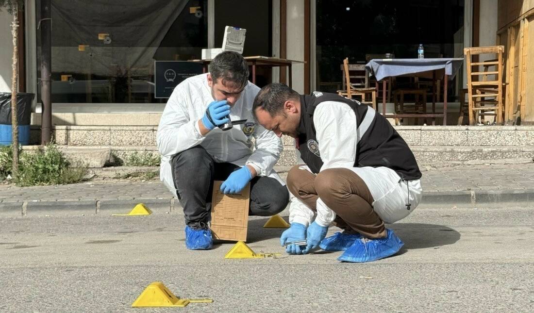 Gaziantep’te kıraathanenin önünde oturan 25 yaşındaki Hasan Kaplan’ı silahla öldürdüğü