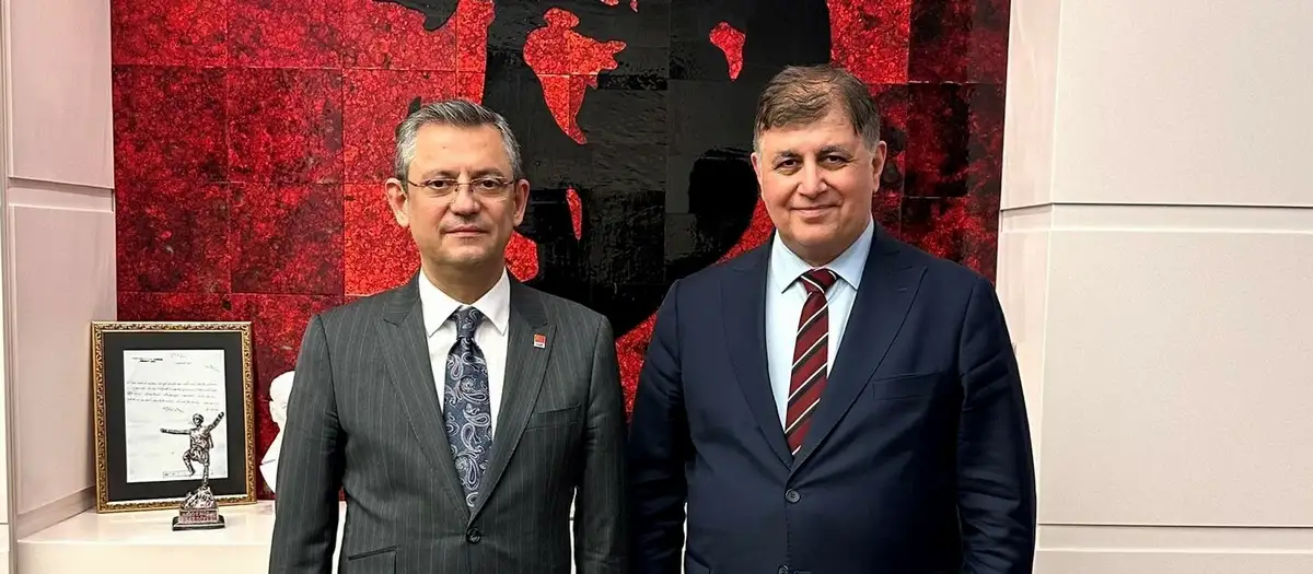 İzmir Büyükşehir Belediye Başkanı Cemil Tugay, Cumhuriyet Halk Partisi (CHP)