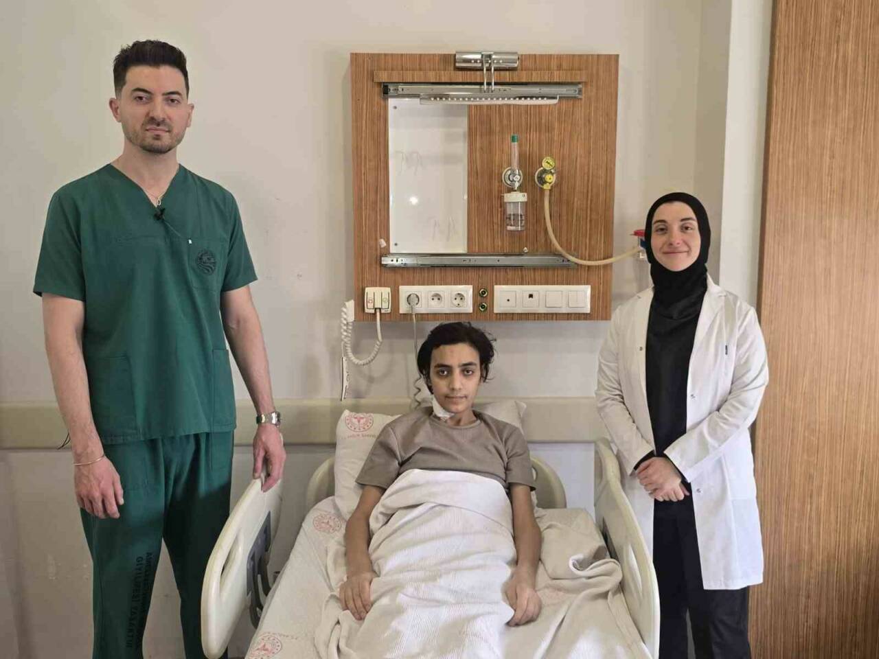 Şanlıurfa’da bir hastanın kafasında bulunan 8 santimetrelik dev beyin tümörü