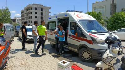 Adıyaman’da kontrolden çıkarak devrilen motosiklette bulunan 2 kişi yaralandı.