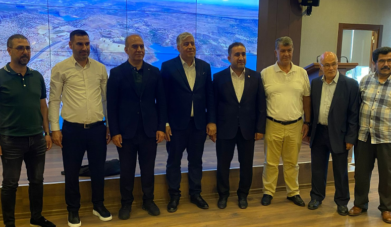 Adıyamanlılar Vakfı tarafından Kurban Bayramı’nın ikinci gününde düzenlenen geleneksel bayramlaşma