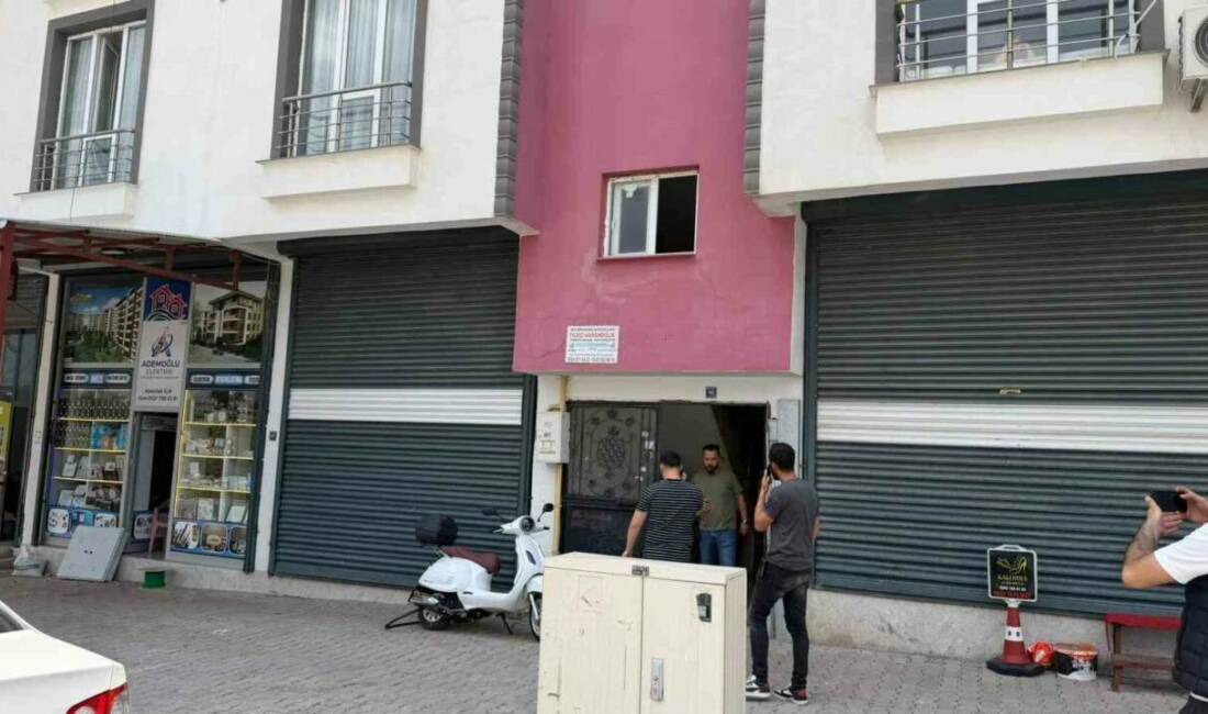 Şanlıurfa’nın Siverek ilçesinde aile içerisinde çıkan tartışmada bir kişi, eşi