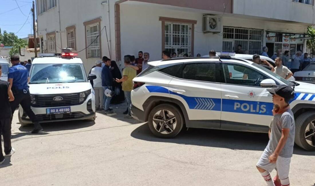 Adıyaman’da akrabalar arasında çıkan kavgada 3 kişi gözaltına alındı.