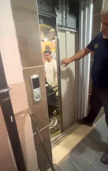 Adıyaman’ın Kahta ilçesinde üniversite sınavına gitmek üzere evinden çıkan öğrenci,