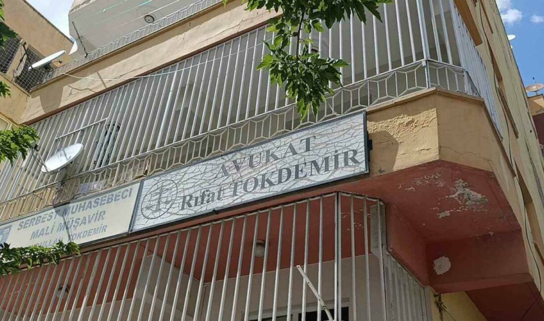 Şanlıurfa’da aynı büroda avukatlık ve mali müşavirlik yapan iki kardeşe