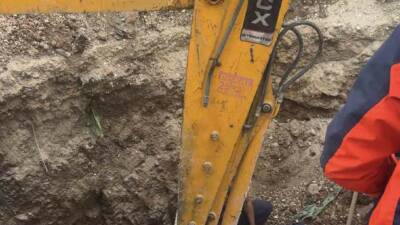 Adıyaman’da baba ve oğlu kuyu çalışmaları esnasında toprak altında kalarak