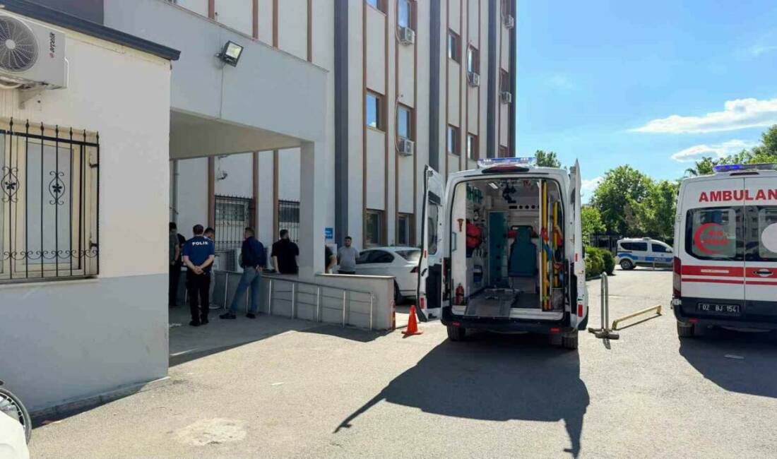 Adıyaman'ın Kahta ilçesinde bir motosiklet kazasında 22 yaşındaki sürücü ve