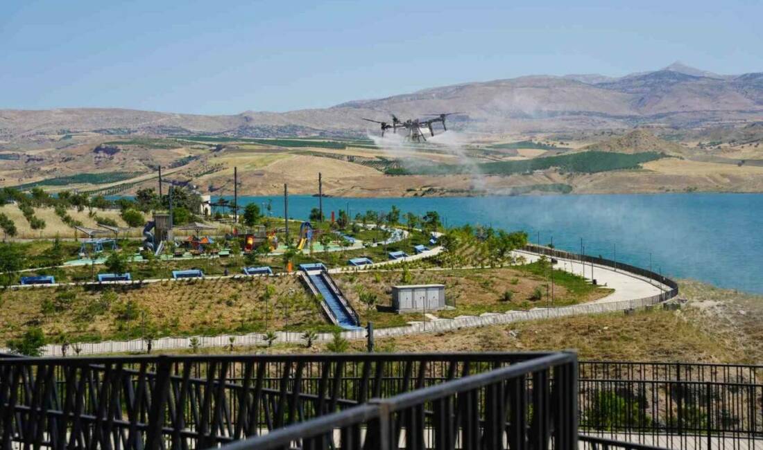 Adıyaman’ın Kahta ilçe Belediyesi, ilçe genelinde halk sağlığını korumaya yönelik