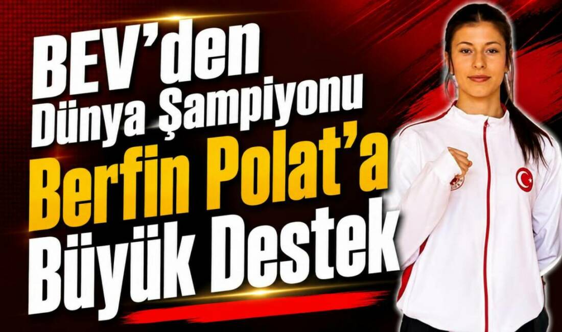 Dünya Okul Sporları Muaythai Şampiyonası'nda altın madalya kazanarak Besni’nin ve