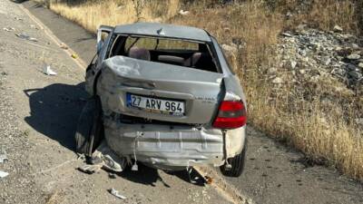Adıyaman’da çekici ile otomobilin çarpışması sonucu meydana gelen kazada 2