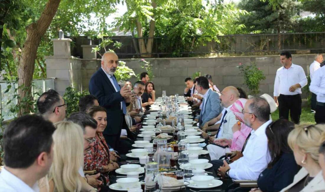 CEO Platformu çatısı altında bir araya gelen 25 iş insanı,