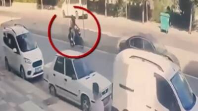 Gaziantep’te 30 Ağustos 2025’te parkta motosikletli şahısların silahlı saldırısına uğrayarak