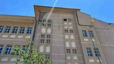 Gaziantep’in İslahiye ilçesinde asrın felaketi olarak adlandırılan depremlerde ağır hasar