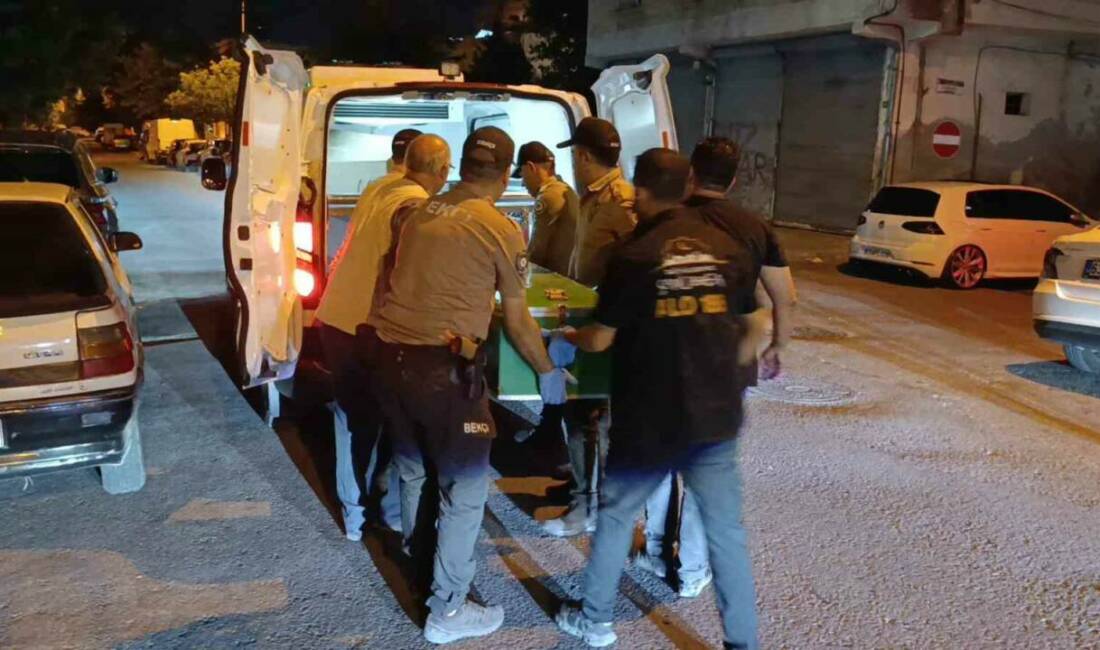 Şanlıurfa’nın Eyyübiye ilçesinde, 70 yaşındaki yaşlı adam evinde uğradığı saldırı