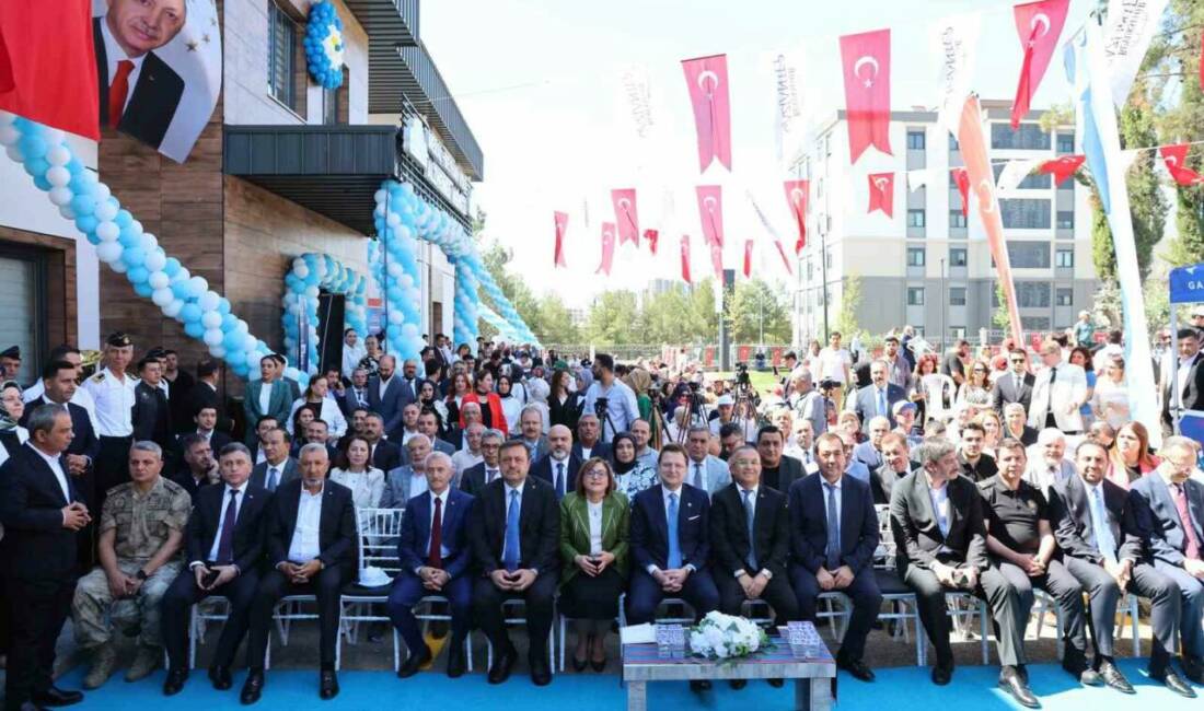 Gaziantep'te, hayırsever Beyhan Uslu'nun katkılarıyla tamamlanan Meral-Beyhan Uslu Alzheimer Merkezi,