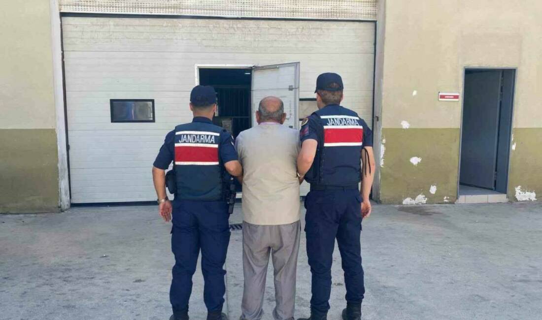 Gaziantep’te çeşitli suçlardan 11’er yıl kesinleşmiş hapis cezası bulanan 2