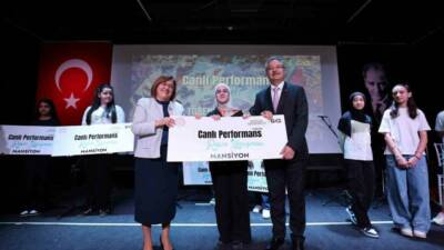 Gaziantep’te gençlerin sanat alanındaki hünerlerini açığa çıkarmak ve Türk kültürünü