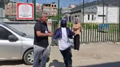 Gaziantep’te, Yükseköğretim Kurumları Sınavı’nın (YKS) Temel Yeterlilik Testi (TYT) oturumu