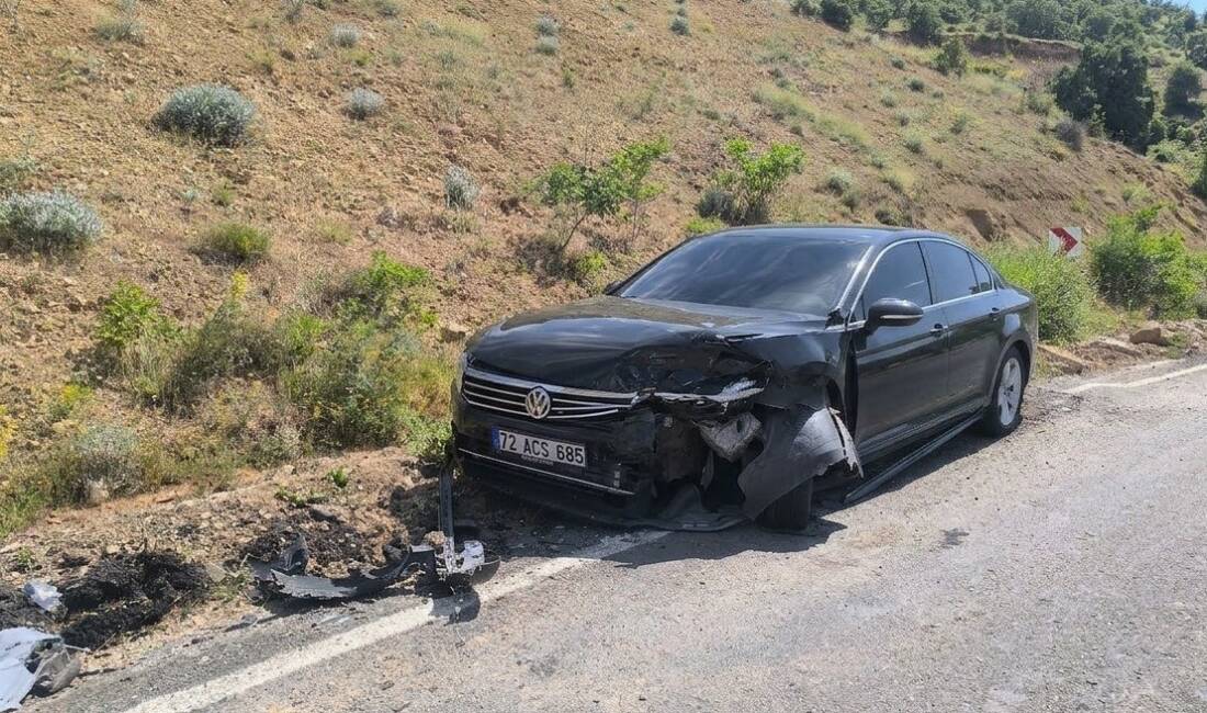 Batman’ın Gercüş ilçesinde iki otomobilin kafa kafaya çarpışması sonucu meydana