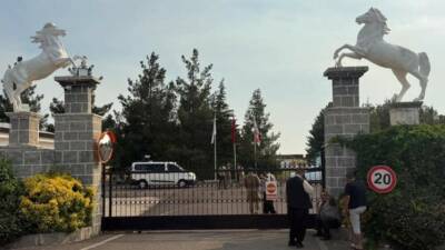 Şanlıurfa’da iki aile arasında halı sahada top oynarken çıkan ve