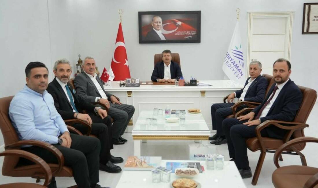 Hizmet-İş Sendikası Genel Başkan Vekili Halil Özdemir, Adıyaman Belediyesi’nde çalışan